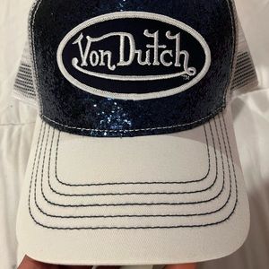 VON DUTCH SEQUIN HAT